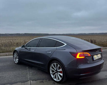 Сірий Тесла Модель 3, об'ємом двигуна 0 л та пробігом 115 тис. км за 19300 $, фото 2 на Automoto.ua