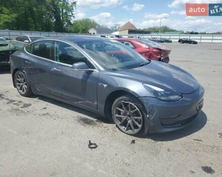 Тесла Модель 3 2018 в Львове на Automoto.ua Серый Тесла Модель 3, объемом двигателя 0 л и пробегом 105 тыс. км за 3000 $, фото 3 на Automoto.ua