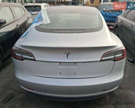 Сірий Тесла Модель 3, об'ємом двигуна 0 л та пробігом 122 тис. км за 6200 $, фото 2 на Automoto.ua