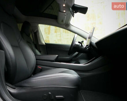 Серый Тесла Модель 3, объемом двигателя 0 л и пробегом 119 тыс. км за 18300 $, фото 22 на Automoto.ua