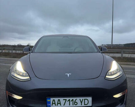 Сірий Тесла Модель 3, об'ємом двигуна 0 л та пробігом 115 тис. км за 19300 $, фото 7 на Automoto.ua