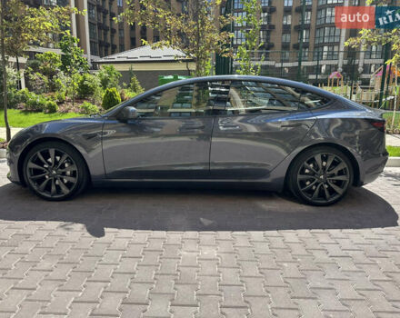 Серый Тесла Модель 3, объемом двигателя 0 л и пробегом 90 тыс. км за 17600 $, фото 6 на Automoto.ua