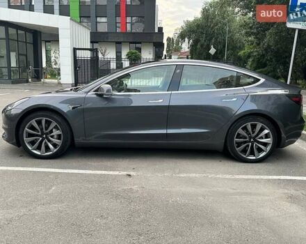 Серый Тесла Модель 3, объемом двигателя 0 л и пробегом 67 тыс. км за 19300 $, фото 6 на Automoto.ua