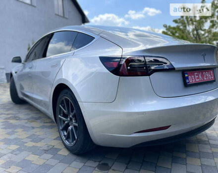 Сірий Тесла Модель 3, об'ємом двигуна 0 л та пробігом 20 тис. км за 23500 $, фото 3 на Automoto.ua