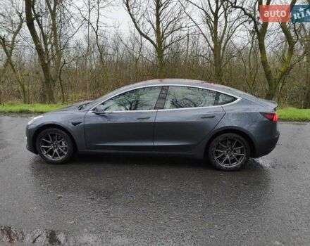 Серый Тесла Модель 3, объемом двигателя 0 л и пробегом 144 тыс. км за 16500 $, фото 20 на Automoto.ua