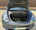 Сірий Тесла Модель 3, об'ємом двигуна 0 л та пробігом 99 тис. км за 18500 $, фото 3 на Automoto.ua