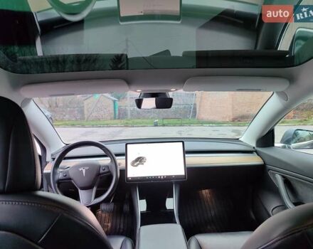 Сірий Тесла Модель 3, об'ємом двигуна 0 л та пробігом 188 тис. км за 15900 $, фото 1 на Automoto.ua