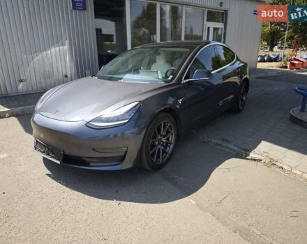 Сірий Тесла Модель 3, об'ємом двигуна 0 л та пробігом 157 тис. км за 16900 $, фото 2 на Automoto.ua