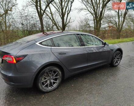 Серый Тесла Модель 3, объемом двигателя 0 л и пробегом 144 тыс. км за 16500 $, фото 16 на Automoto.ua