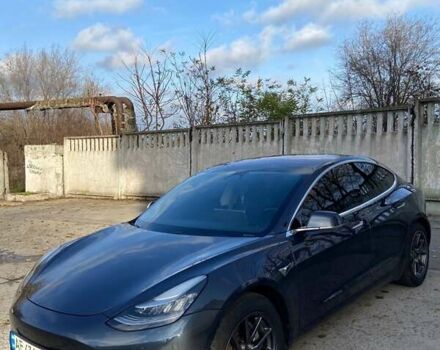 Серый Тесла Модель 3, объемом двигателя 0 л и пробегом 130 тыс. км за 17000 $, фото 3 на Automoto.ua
