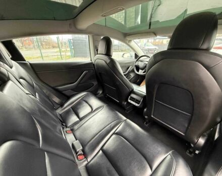 Сірий Тесла Модель 3, об'ємом двигуна 0 л та пробігом 170 тис. км за 12900 $, фото 6 на Automoto.ua