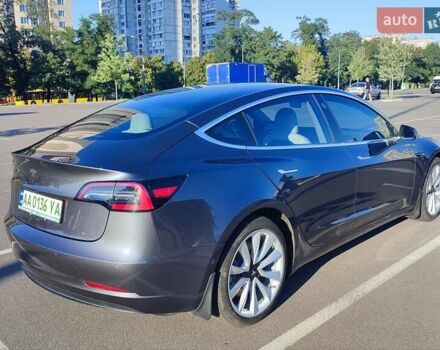 Серый Тесла Модель 3, объемом двигателя 0 л и пробегом 62 тыс. км за 16900 $, фото 3 на Automoto.ua