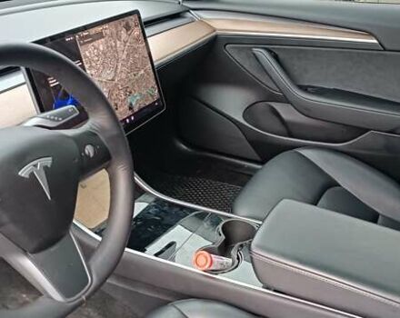 Тесла Модель 3 2018 у Чернігові на Automoto.ua Сірий Тесла Модель 3, об'ємом двигуна 0 л та пробігом 262 тис. км за 16500 $, фото 5 на Automoto.ua