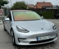 Сірий Тесла Модель 3, об'ємом двигуна 0 л та пробігом 215 тис. км за 15500 $, фото 2 на Automoto.ua