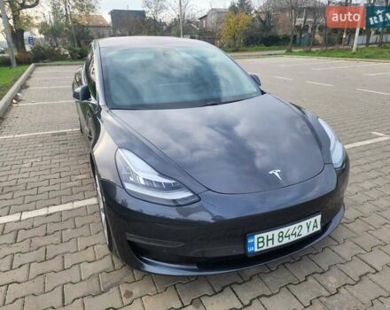 Серый Тесла Модель 3, объемом двигателя 0 л и пробегом 282 тыс. км за 16300 $, фото 7 на Automoto.ua