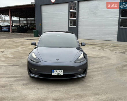 Серый Тесла Модель 3, объемом двигателя 0 л и пробегом 155 тыс. км за 17999 $, фото 2 на Automoto.ua
