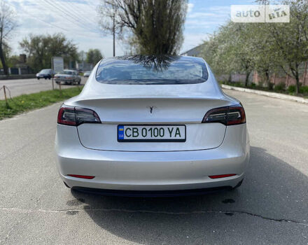 Серый Тесла Модель 3, объемом двигателя 0 л и пробегом 49 тыс. км за 30500 $, фото 5 на Automoto.ua