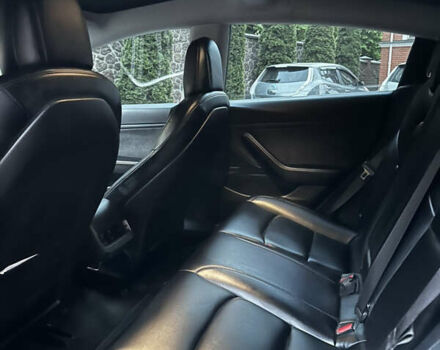 Серый Тесла Модель 3, объемом двигателя 0 л и пробегом 67 тыс. км за 20200 $, фото 18 на Automoto.ua