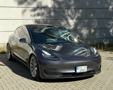 Сірий Тесла Модель 3, об'ємом двигуна 0 л та пробігом 50 тис. км за 18500 $, фото 2 на Automoto.ua