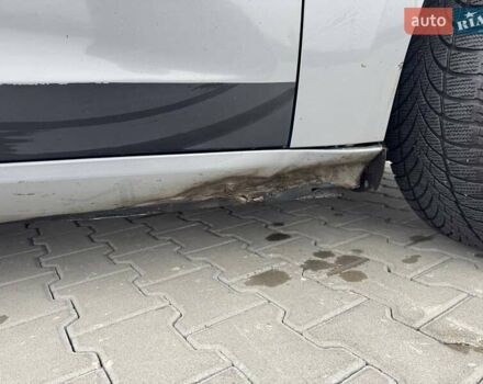 Сірий Тесла Модель 3, об'ємом двигуна 0 л та пробігом 201 тис. км за 11657 $, фото 10 на Automoto.ua