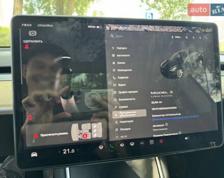 Тесла Модель 3 2018 в Киеве на Automoto.ua Серый Тесла Модель 3, объемом двигателя 0 л и пробегом 82 тыс. км за 18499 $, фото 21 на Automoto.ua