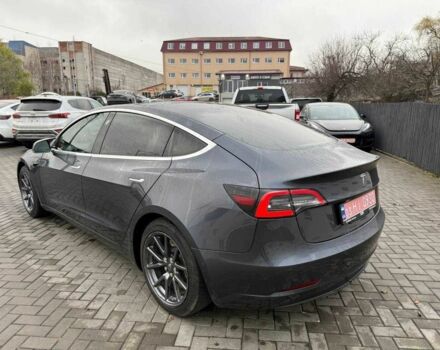 Сірий Тесла Модель 3, об'ємом двигуна 0 л та пробігом 200 тис. км за 11900 $, фото 2 на Automoto.ua