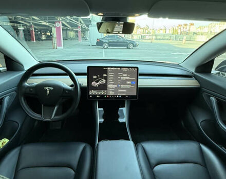 Сірий Тесла Модель 3, об'ємом двигуна 0 л та пробігом 50 тис. км за 18500 $, фото 7 на Automoto.ua