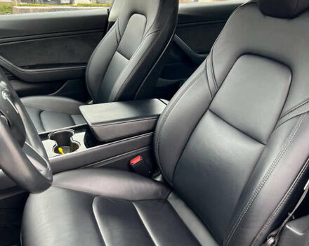 Сірий Тесла Модель 3, об'ємом двигуна 0 л та пробігом 167 тис. км за 18500 $, фото 15 на Automoto.ua