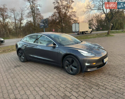 Сірий Тесла Модель 3, об'ємом двигуна 0 л та пробігом 122 тис. км за 17500 $, фото 5 на Automoto.ua
