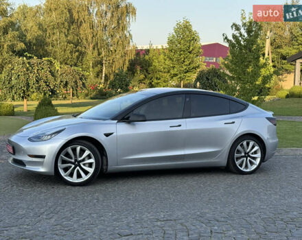 Серый Тесла Модель 3, объемом двигателя 0 л и пробегом 84 тыс. км за 17400 $, фото 6 на Automoto.ua
