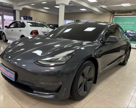 Сірий Тесла Модель 3, об'ємом двигуна 0 л та пробігом 76 тис. км за 19900 $, фото 2 на Automoto.ua