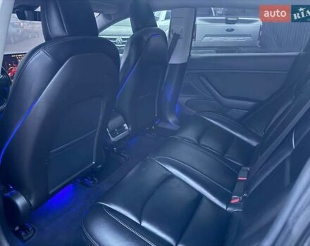 Серый Тесла Модель 3, объемом двигателя 0 л и пробегом 133 тыс. км за 12400 $, фото 9 на Automoto.ua