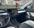 Серый Тесла Модель 3, объемом двигателя 0 л и пробегом 130 тыс. км за 17900 $, фото 26 на Automoto.ua