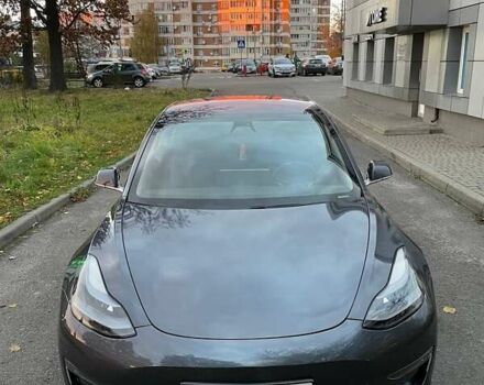 Тесла Модель 3 2018 у Львові на Automoto.ua Сірий Тесла Модель 3, об'ємом двигуна 0 л та пробігом 150 тис. км за 17500 $, фото 1 на Automoto.ua