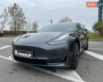 Сірий Тесла Модель 3, об'ємом двигуна 0 л та пробігом 150 тис. км за 13999 $, фото 6 на Automoto.ua