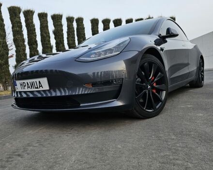 Сірий Тесла Модель 3, об'ємом двигуна 0 л та пробігом 95 тис. км за 23000 $, фото 8 на Automoto.ua