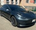 Серый Тесла Модель 3, объемом двигателя 0 л и пробегом 102 тыс. км за 17800 $, фото 2 на Automoto.ua