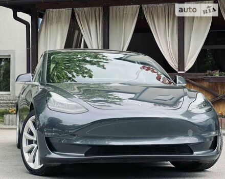 Сірий Тесла Модель 3, об'ємом двигуна 0 л та пробігом 45 тис. км за 34200 $, фото 41 на Automoto.ua