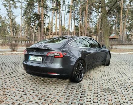 Серый Тесла Модель 3, объемом двигателя 0 л и пробегом 64 тыс. км за 25900 $, фото 26 на Automoto.ua