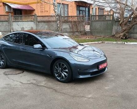 Тесла Модель 3 2018 у Чернігові на Automoto.ua Сірий Тесла Модель 3, об'ємом двигуна 0 л та пробігом 262 тис. км за 16500 $, фото 1 на Automoto.ua