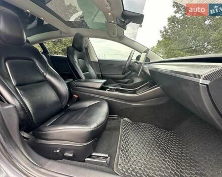 Сірий Тесла Модель 3, об'ємом двигуна 0 л та пробігом 34 тис. км за 9500 $, фото 9 на Automoto.ua