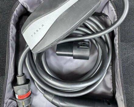 Серый Тесла Модель 3, объемом двигателя 0 л и пробегом 84 тыс. км за 17400 $, фото 58 на Automoto.ua
