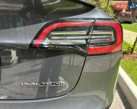 Серый Тесла Модель 3, объемом двигателя 0 л и пробегом 90 тыс. км за 17600 $, фото 42 на Automoto.ua
