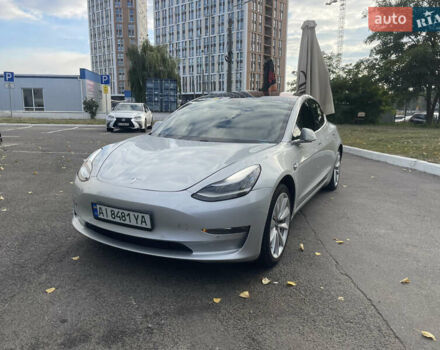 Серый Тесла Модель 3, объемом двигателя 0 л и пробегом 136 тыс. км за 19400 $, фото 1 на Automoto.ua