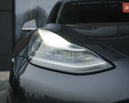 Сірий Тесла Модель 3, об'ємом двигуна 0 л та пробігом 150 тис. км за 19000 $, фото 5 на Automoto.ua