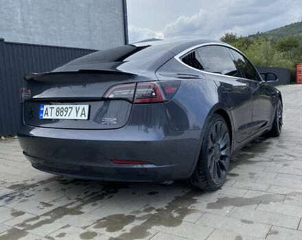 Тесла Модель 3 2018 в Ивано-Франковске на Automoto.ua Серый Тесла Модель 3, объемом двигателя 0 л и пробегом 119 тыс. км за 16999 $, фото 10 на Automoto.ua