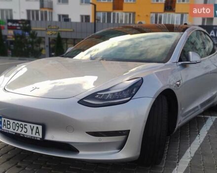 Сірий Тесла Модель 3, об'ємом двигуна 0 л та пробігом 69 тис. км за 19000 $, фото 4 на Automoto.ua