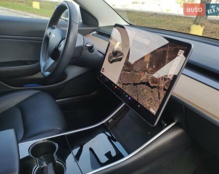 Сірий Тесла Модель 3, об'ємом двигуна 0 л та пробігом 69 тис. км за 19000 $, фото 38 на Automoto.ua