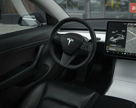 Сірий Тесла Модель 3, об'ємом двигуна 0 л та пробігом 150 тис. км за 19000 $, фото 26 на Automoto.ua
