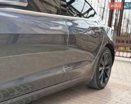 Серый Тесла Модель 3, объемом двигателя 0 л и пробегом 152 тыс. км за 16400 $, фото 16 на Automoto.ua